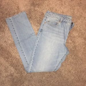 American Eagle light wash skinny